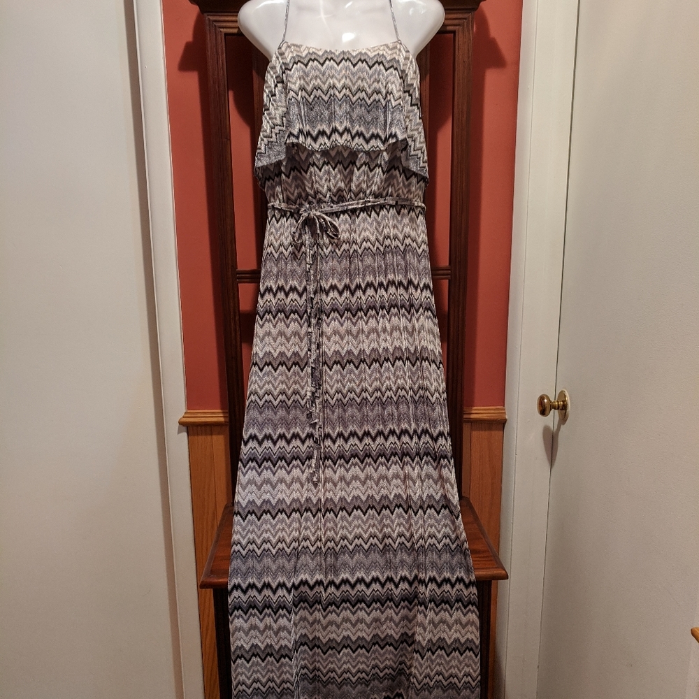 Women's beautiful maxi spaghetti straps belt tie size 8